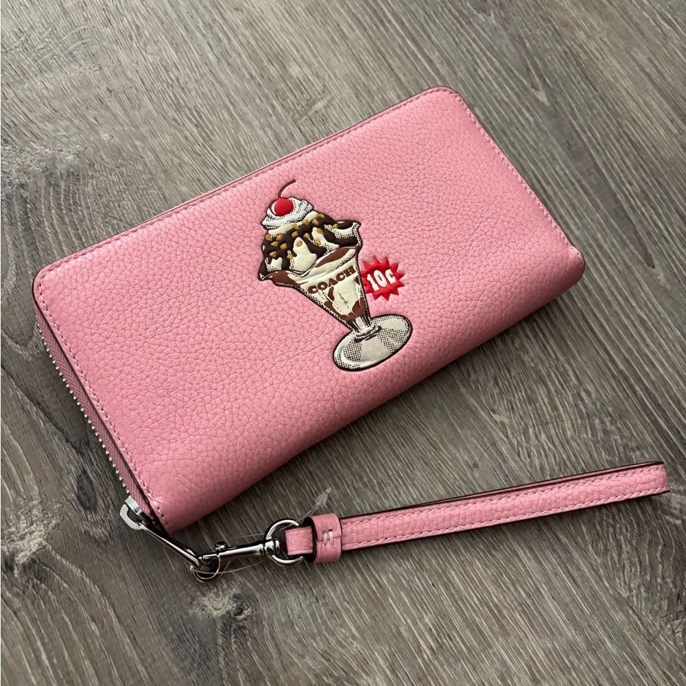 NWOT Coach Pink Long Zip Around Leather Wallet Ice Cream Sundae Print - Picture 5 of 10
